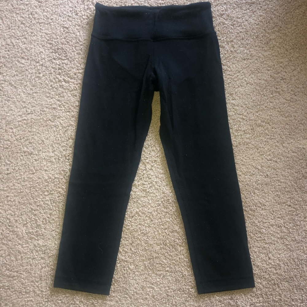 LULULEMON wunder under crop black sz 4